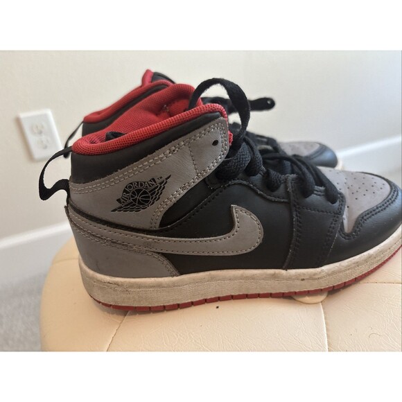 Air Jordan 1 Retro Mid “BRED SHADOW” Size 1.5 Youth  Black Red  Gray Kids - Picture 3 of 5